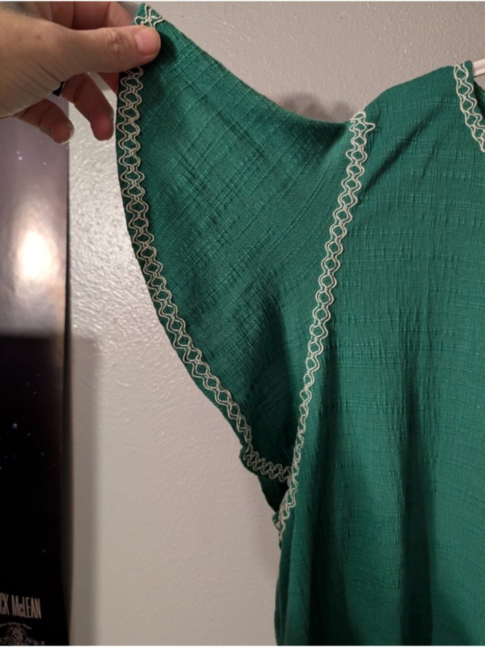 Max Studio Green Embroidered Flutter Sleeve Blouse Top Plus Size 1X Boho 2W02S77 - Picture 4 of 7
